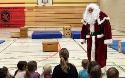Nikolaus im Kinderturnen